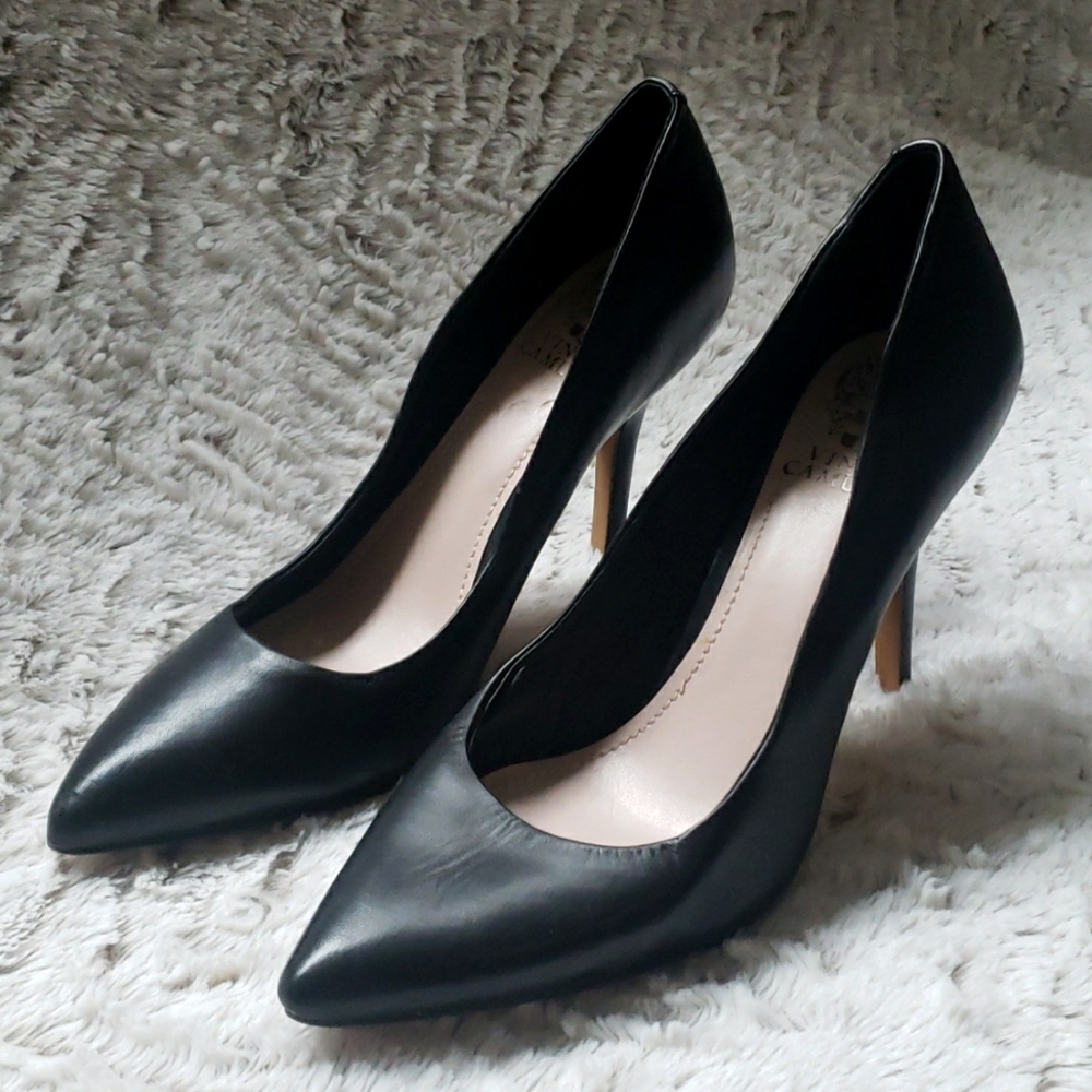 Vince Camuto classic black leather point toe stilettos, size 8